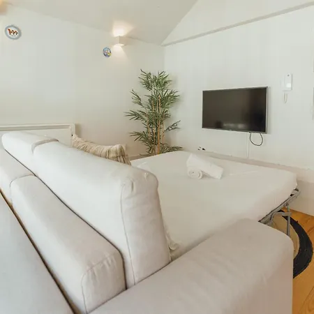 Four Flowers By Hosty Apartament *
