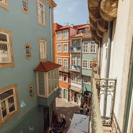 Four Flowers By Hosty Apartamento Oporto