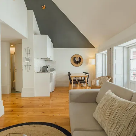 Apartment Four Flowers By Hosty *